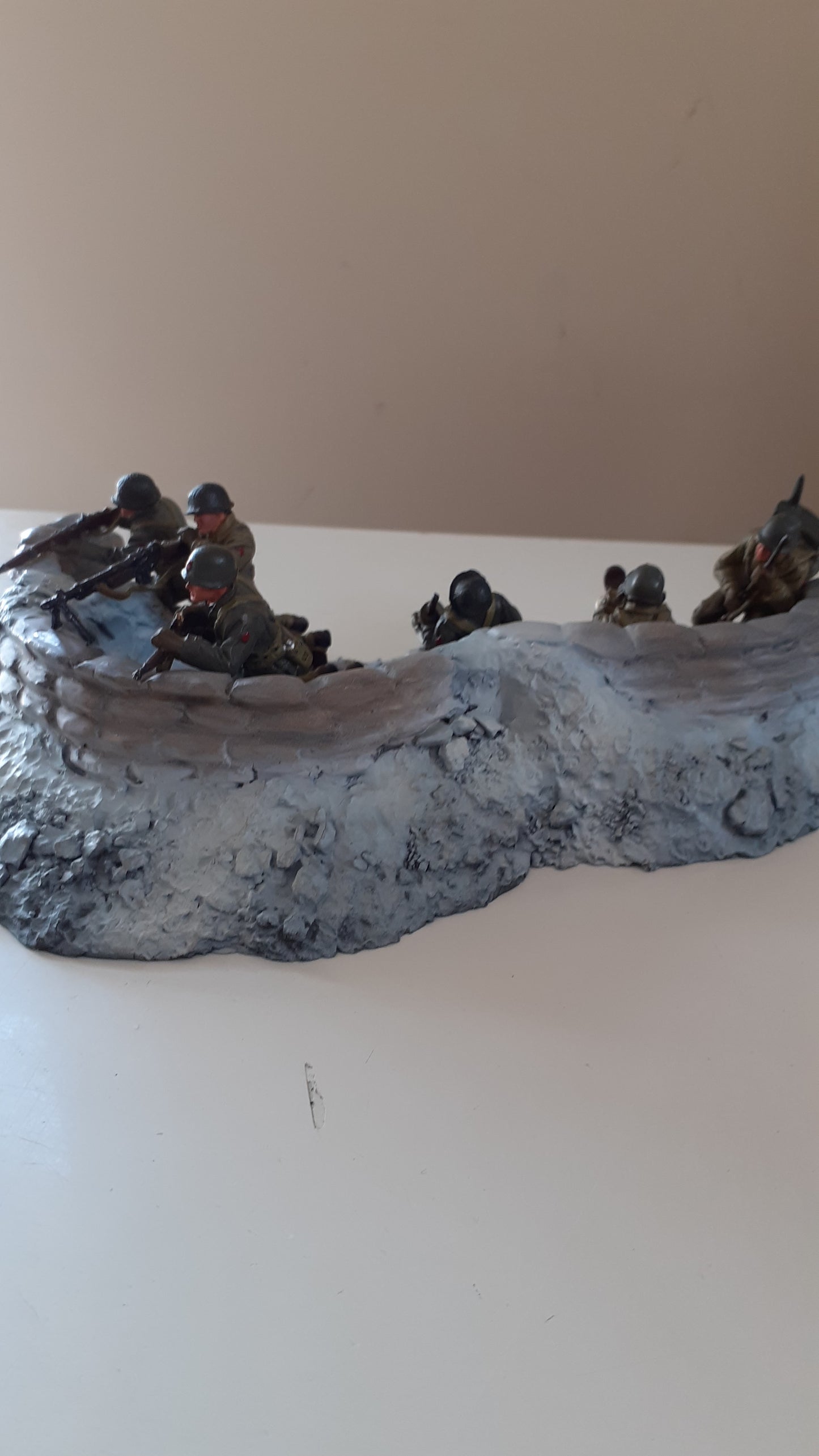BRITAINS 17499 ww2 hold to last round dietz battle of bulge 2004 1:32 boxed wdb