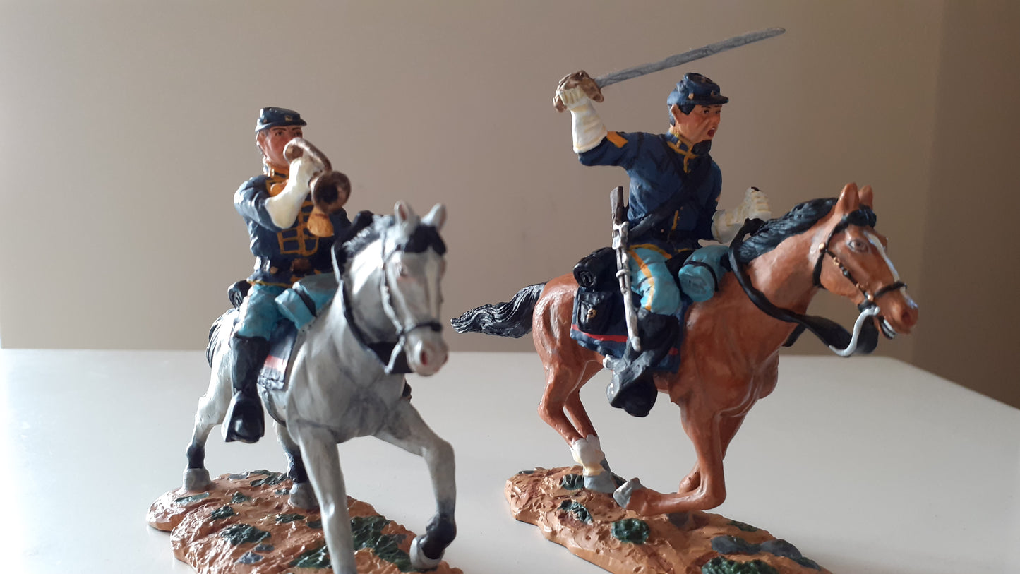 BRITAINS 17399 acw union cavalry bugler sergeant 2002 1:32 boxed