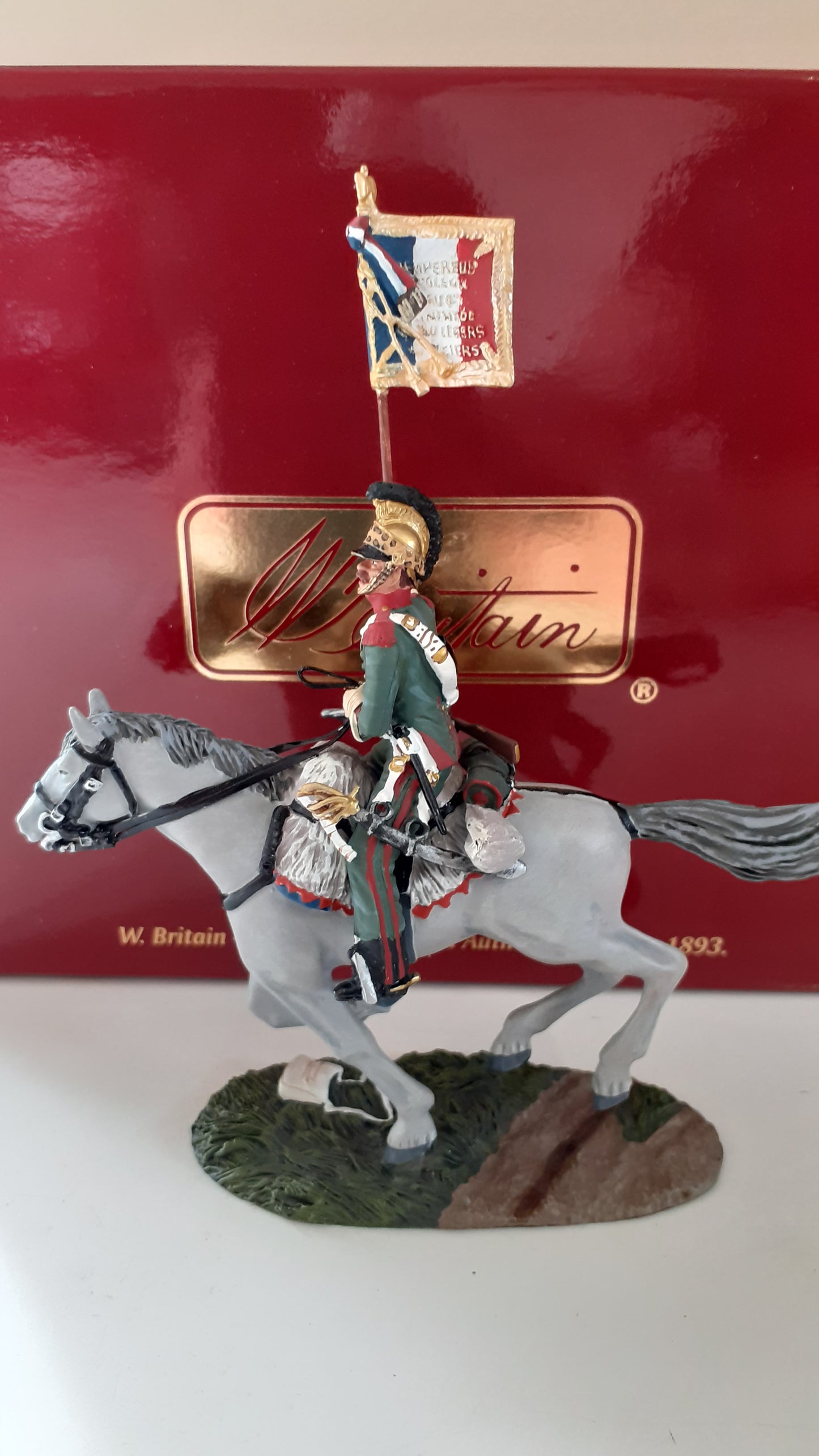 Britains 36030 Napoleonic french 4th lancers guidon flag bearer waterloo 2009 1:32 metal