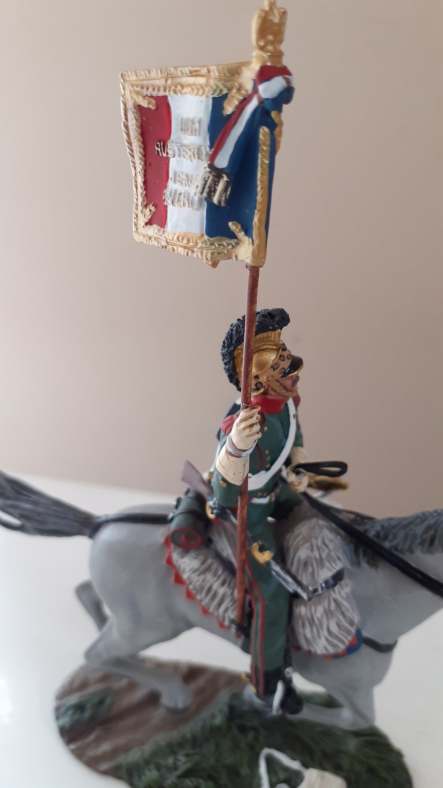 Britains 36030 Napoleonic french 4th lancers guidon flag bearer waterloo 2009 1:32 metal