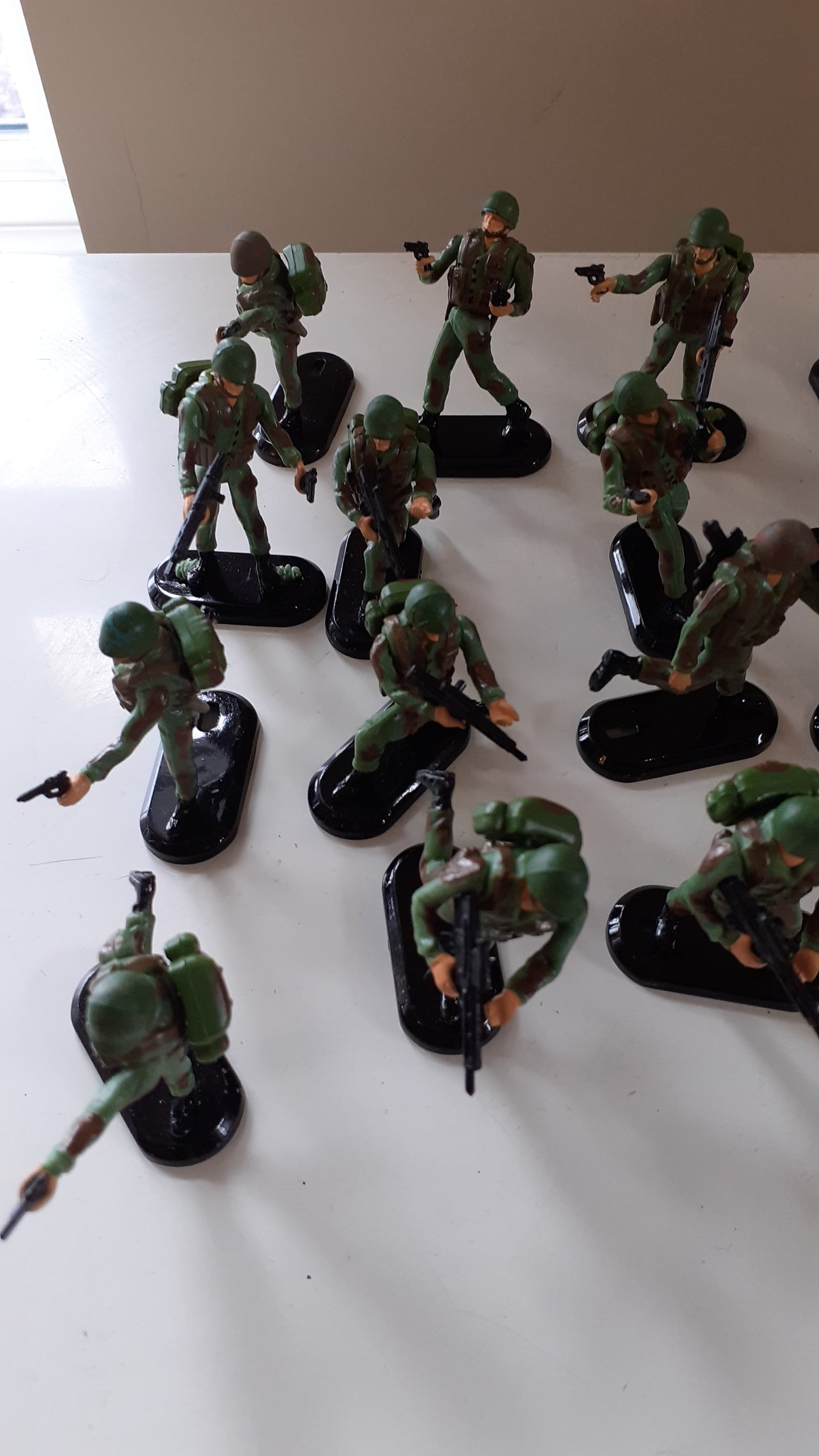 Britains deetail ww2 task force poseable 31 Green Figures 1992 1:32 B1