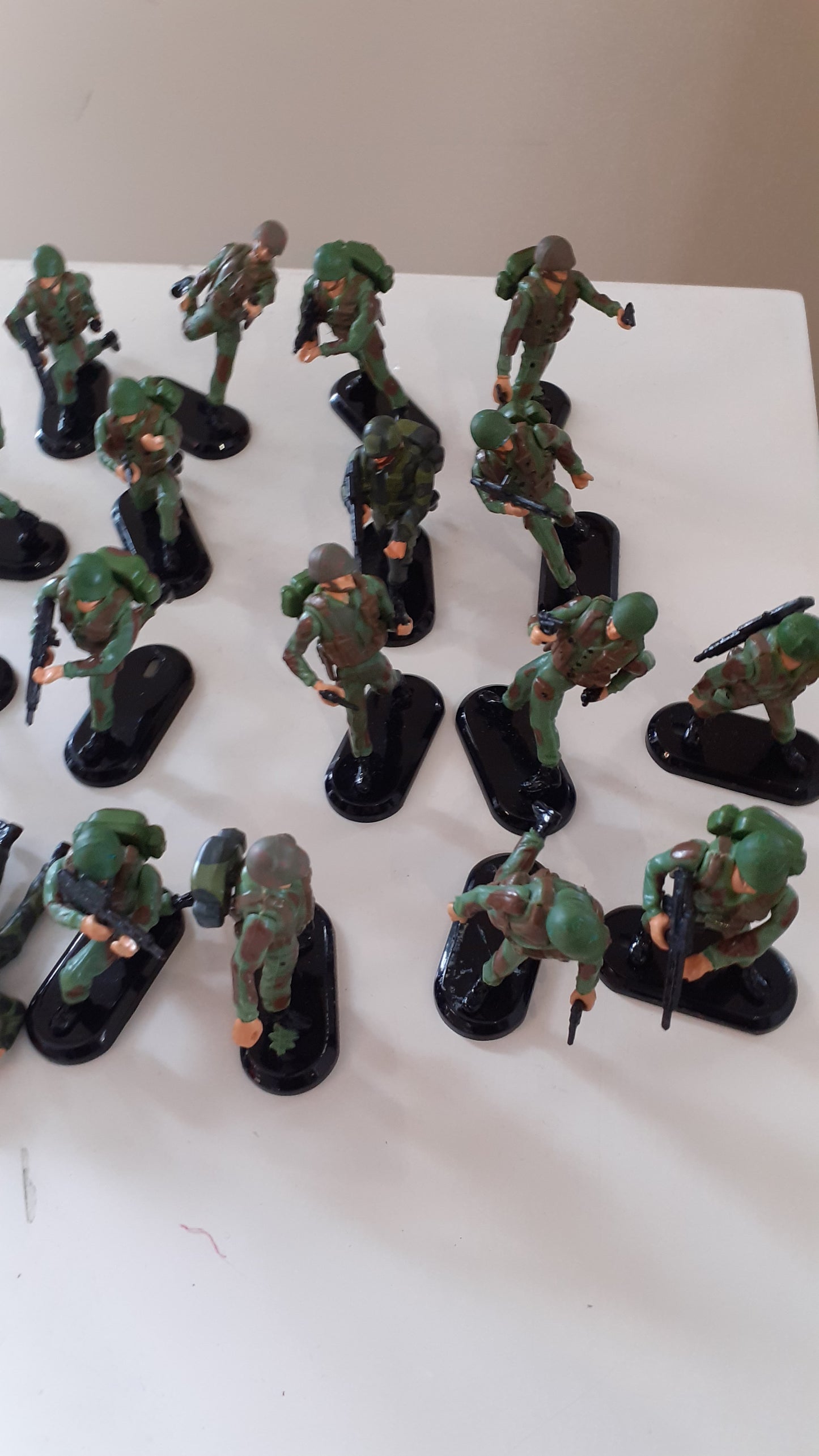 Britains deetail ww2 task force poseable 31 Green Figures 1992 1:32 B1