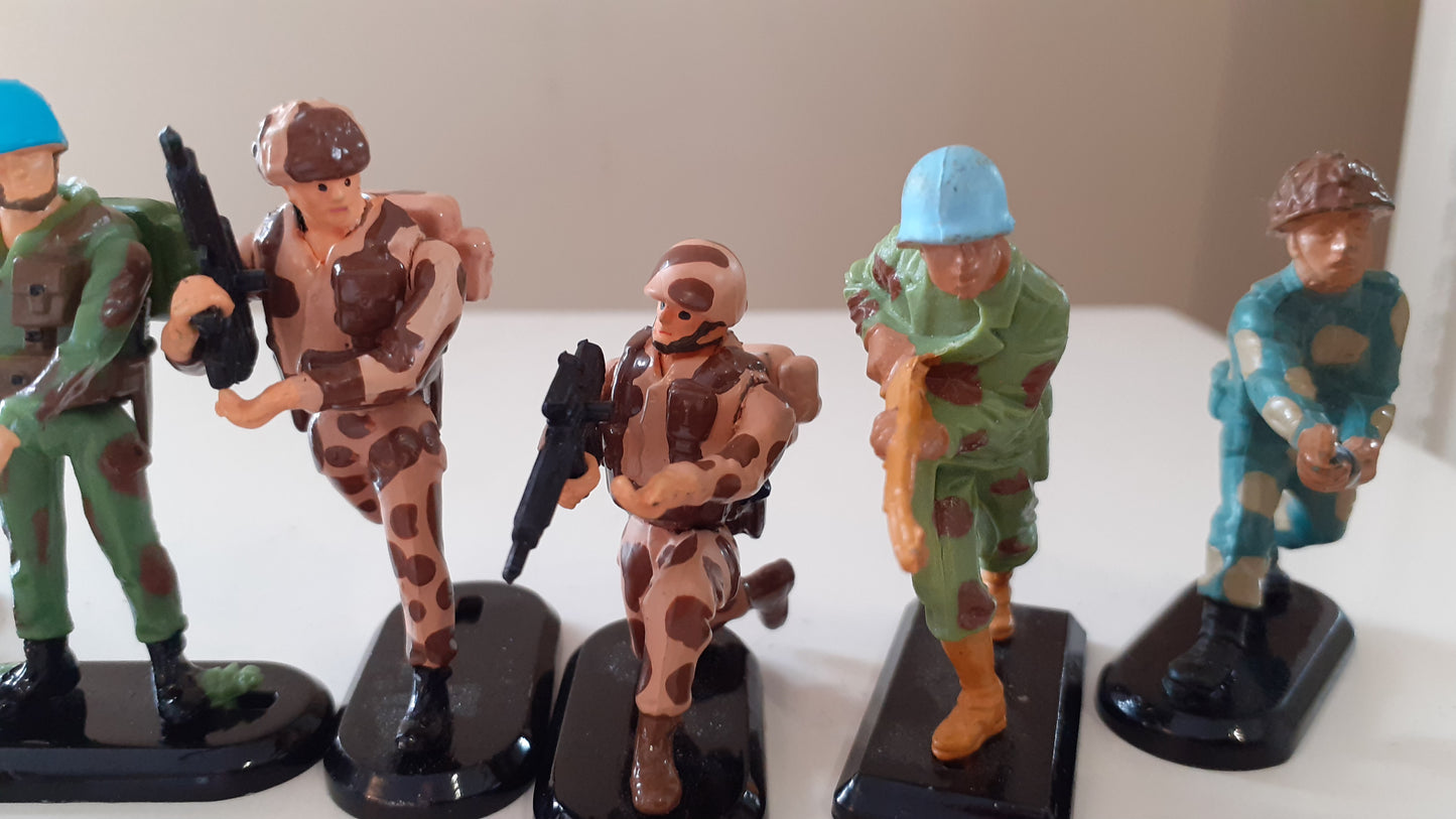 Britains deetail ww2 task force poseable un Figures 1992 1:32 B1