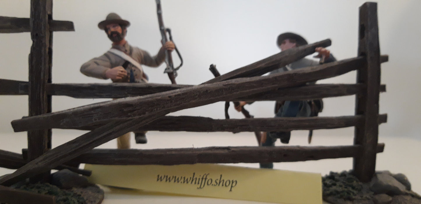 Britains 31221 2013 Acw Confederate Come On Boys Over Fence boxed 1:32 Wdb