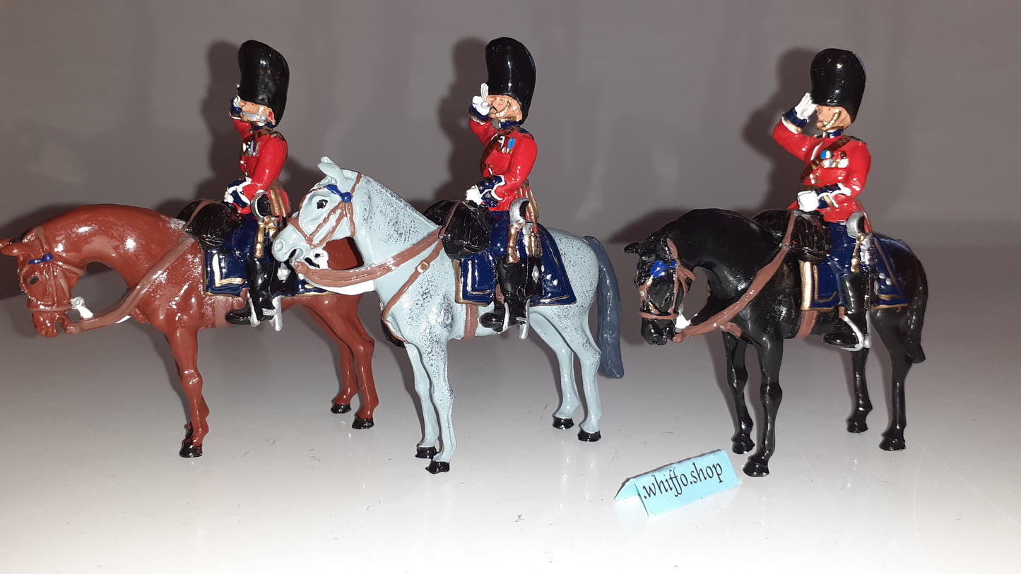 Britains 40208 1999 Scots Guards Senior Officers Victoria 1:32 metal boxd S8b