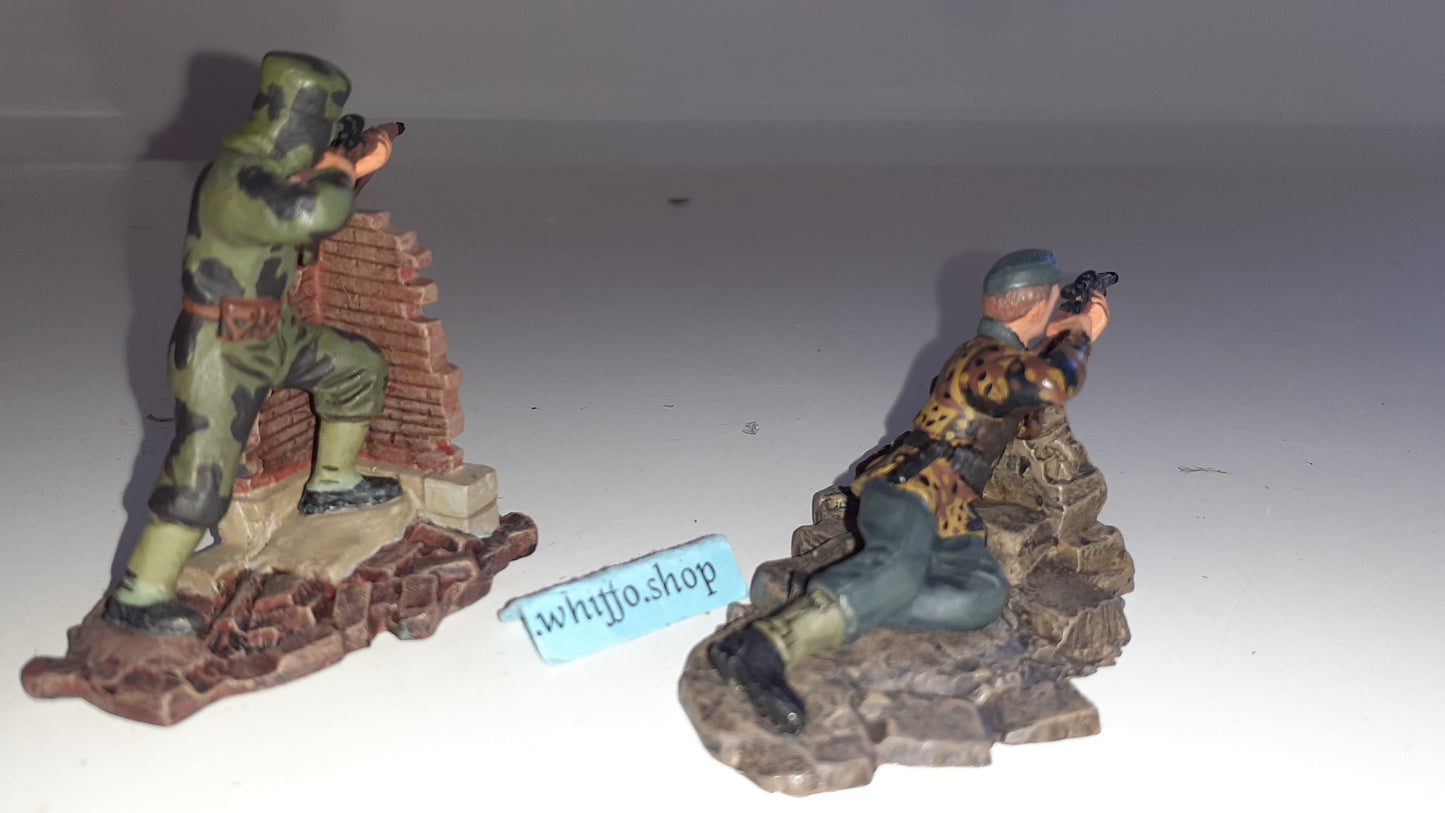 Britains 17392 deetail Ww2 Dueling Snipers German Russian 2001 1:32 s625