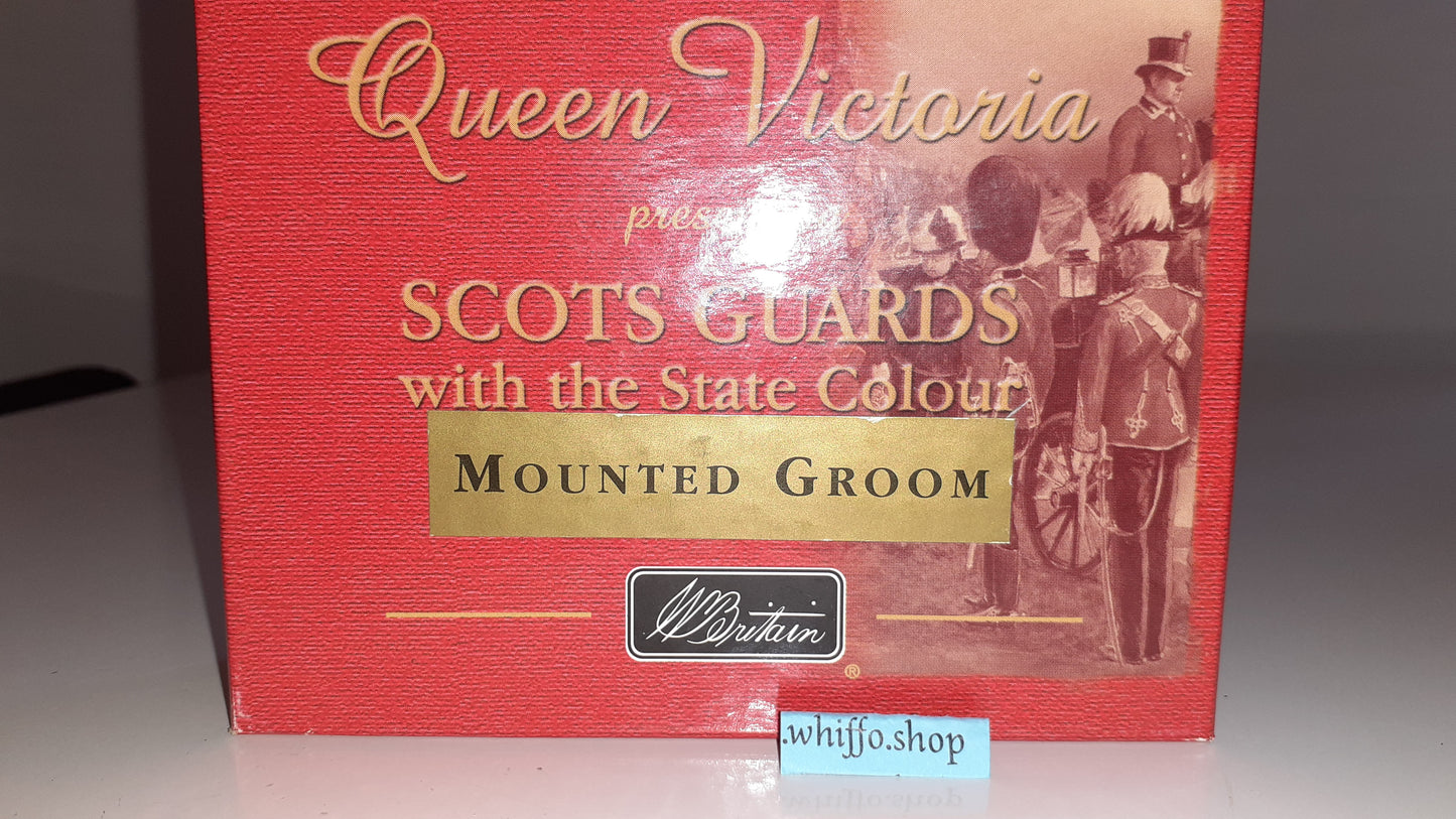 Britains 40205 Queen Victoria Mounted Groom 1:32 metal boxed S8 for sale