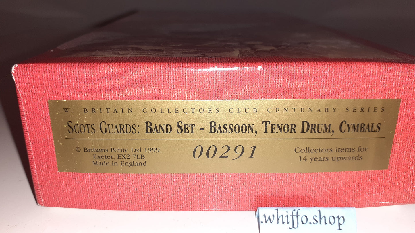 Britains 00291 Queen Victoria Scots Guards B band 1:32 metal boxd Bassoon S8 for sale