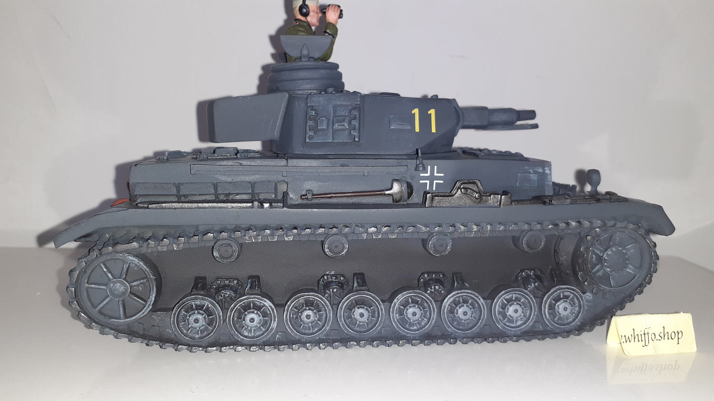 Britains 17460 11 ww2 German Panzer 4 tank IV boxed 1:32 2003 s1