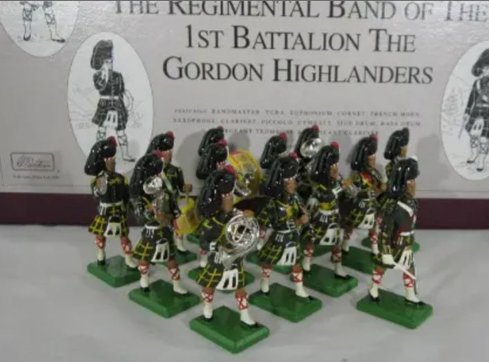Britains Hamleys 00028 1st Battalion Gordon Highlanders Regimental 1997 boxed Ltd S7