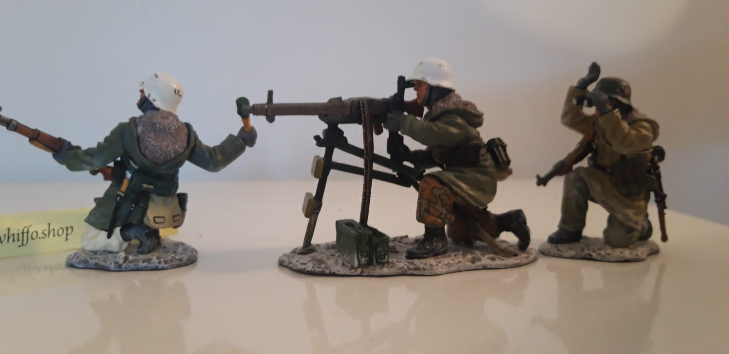 king and country Ww2 German Winter Mg42 Team Wss82 1:30 metal boxed Wdb