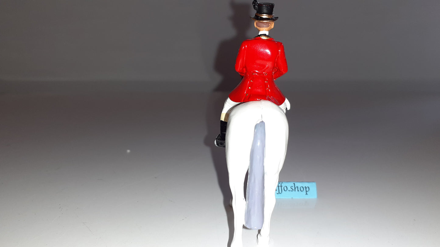 Britains 40205 Queen Victoria Mounted Groom 1:32 metal boxed S8 for sale