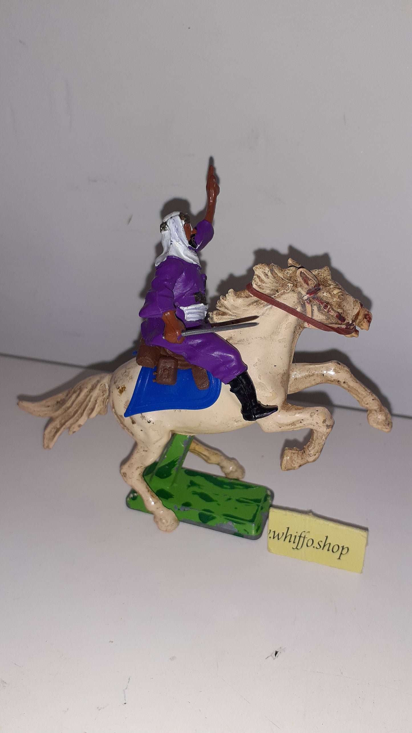 Britains deetail mounted arabs cavalry 1970s Made England Set of 3 1:32 B2