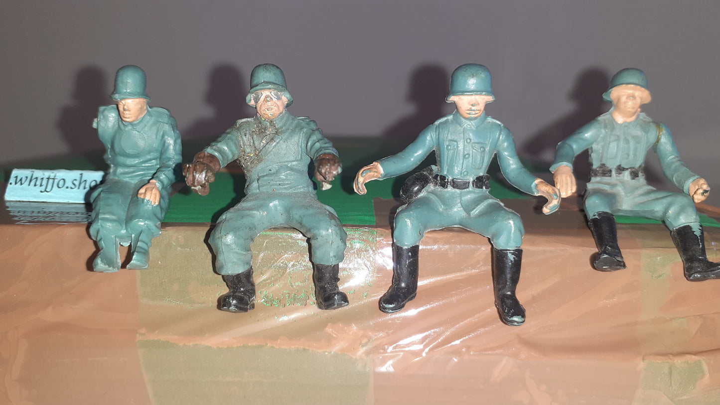 Britains deetail ww2 german Kettengrad Motorcycle Crews 1970s 1:32 b2