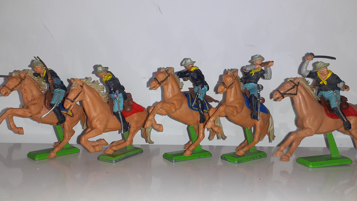 Britains Deetail Mounted 7th Cavalry 1:32 1970s boxed B1 b