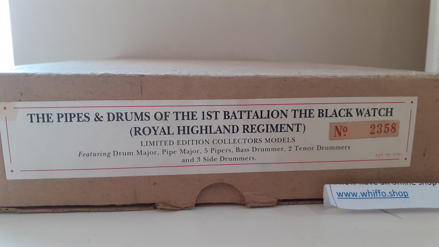 Britains 5196 1996 Limited edition Black Watch Royal Highland Pipes boxed 1:32