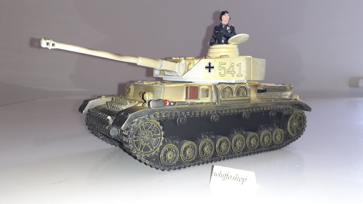 Britains 17460 541 ww2 German Winter Panzer 4 tank IV boxed 1:32 2003 S4