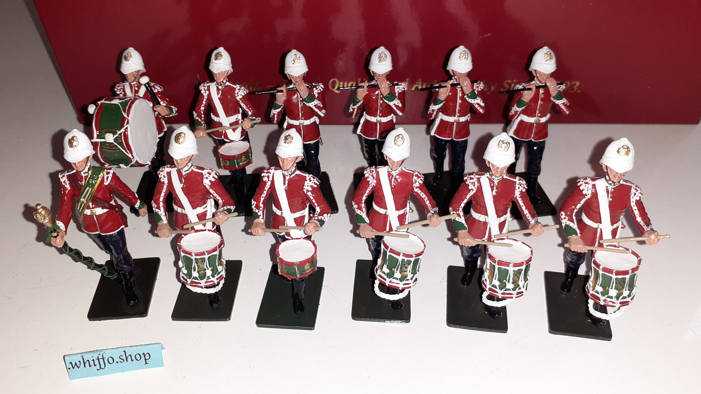 Britains 48008 2006 24th Foot Zulu War Drum Band 12 Pieces 1:32 metal boxed S7