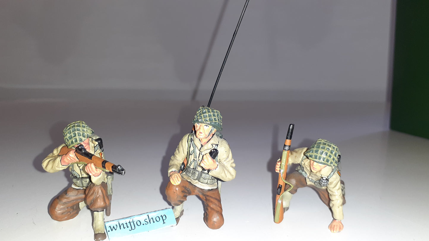 King and country Ww2 2001 Dd18 Signal Section 1st Infantry D-day box 1:30 S1