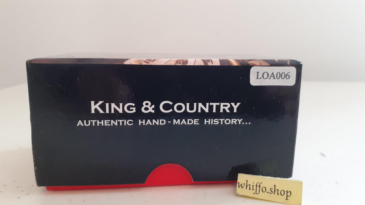 king and country loa006 Lawrence of arabia kneeling arab 1:30 box 2013 wdb25