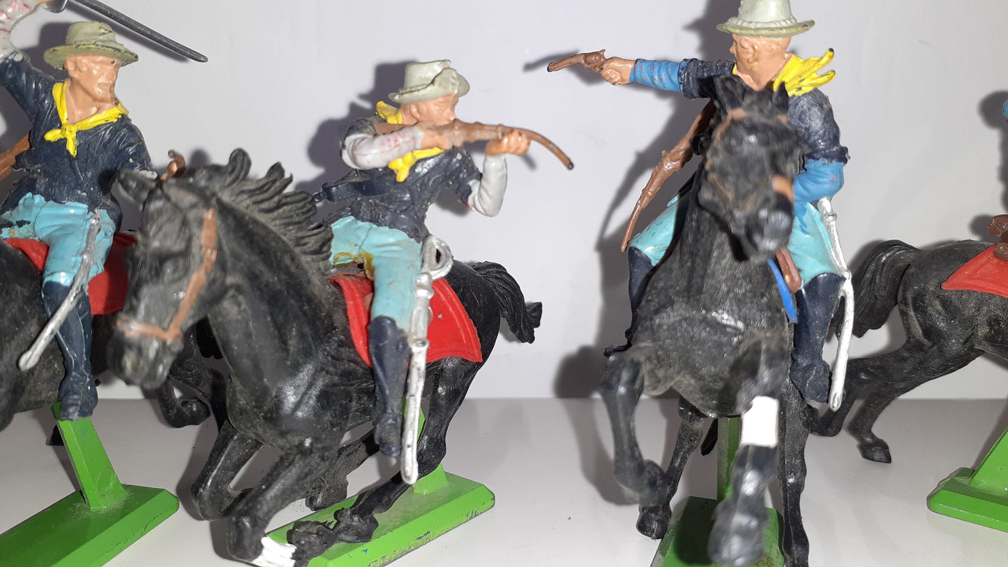 Britains Deetail Mounted 7th Cavalry 1:32 1970s boxed B1 a