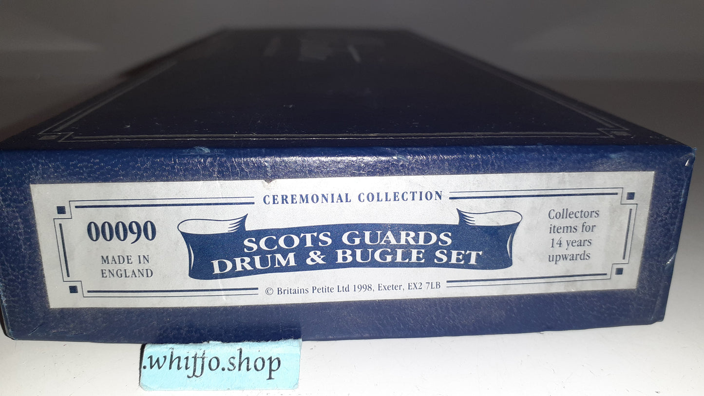 Britains 00090 deetail ceremonial band Drums Bugles scots guards 1999 1:32 s613
