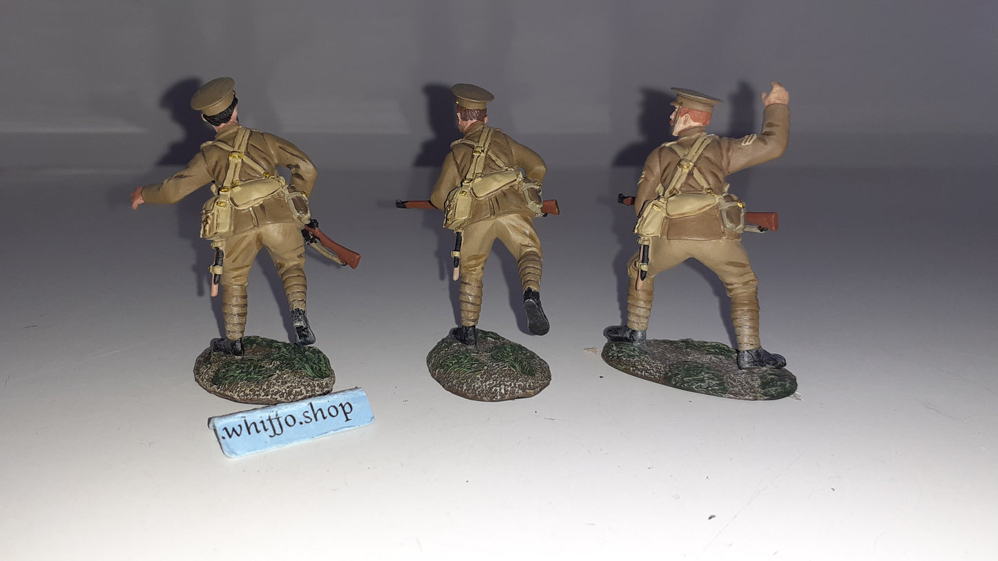 Britains ww1 17807 2006 British Infantry Mons Fusiliers 1914 metal boxd S636