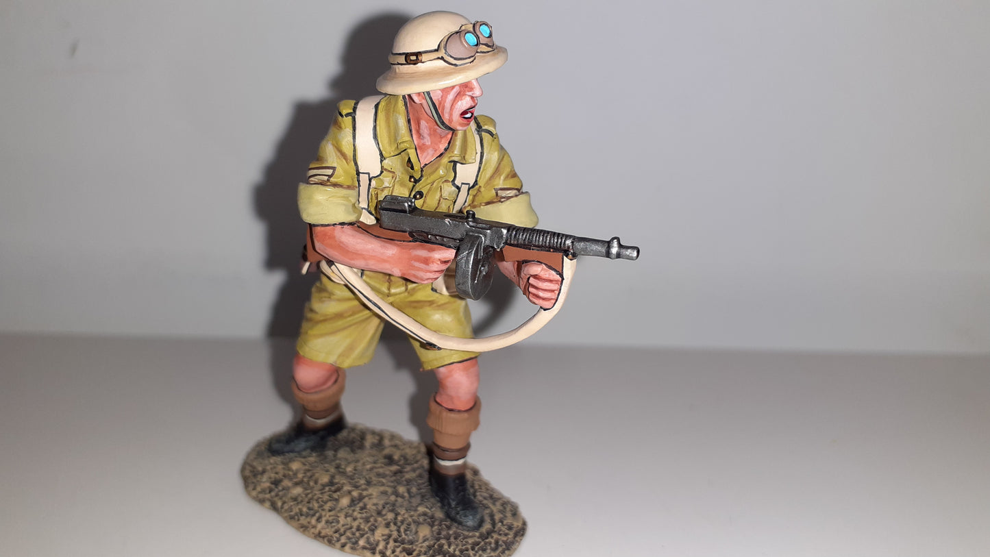King and country Ww2 8th Army Tommy Gun boxed 1:30 2012 B11