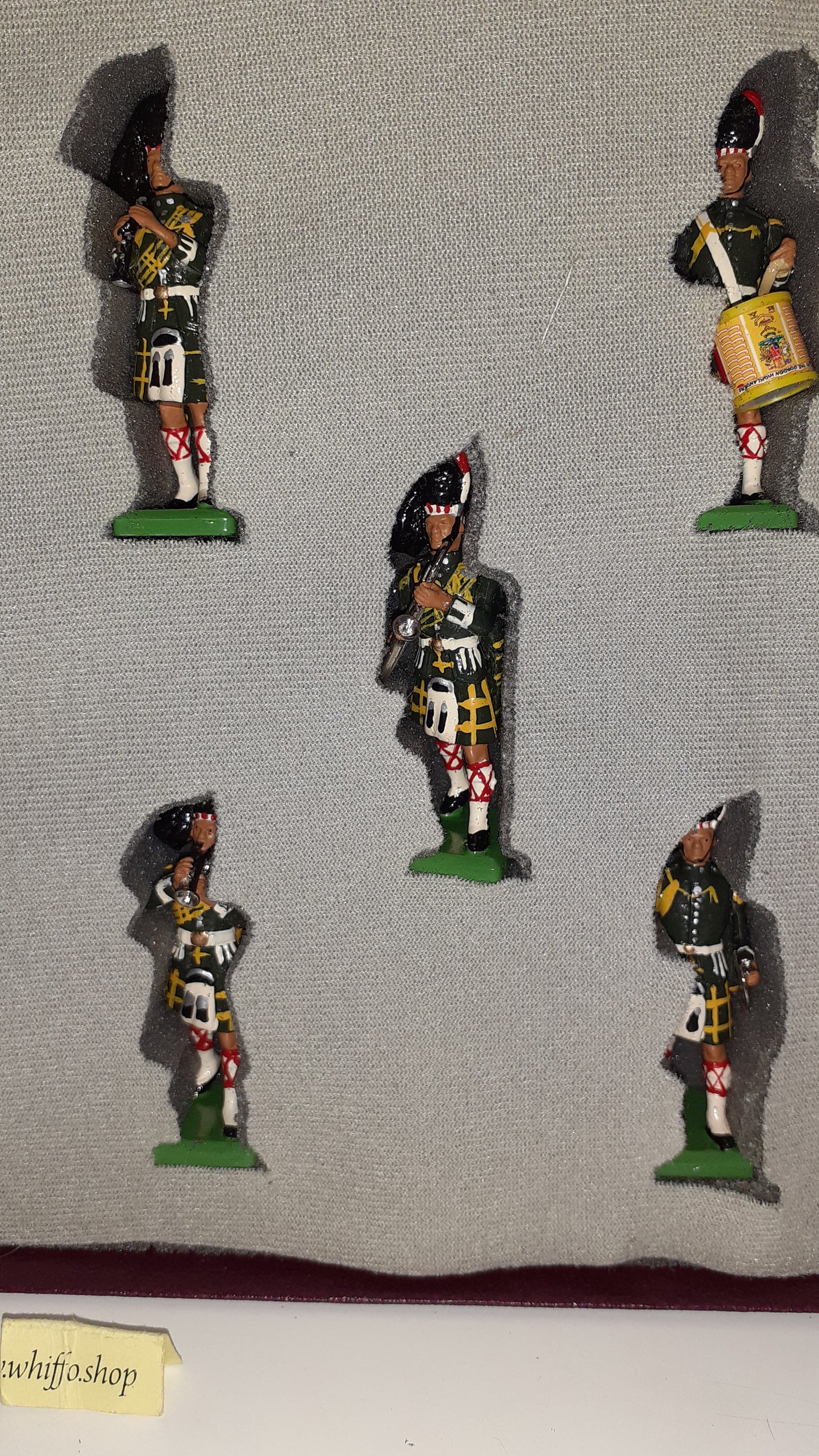Britains Hamleys 00028 1st Battalion Gordon Highlanders Regimental 1997 boxed Ltd S7