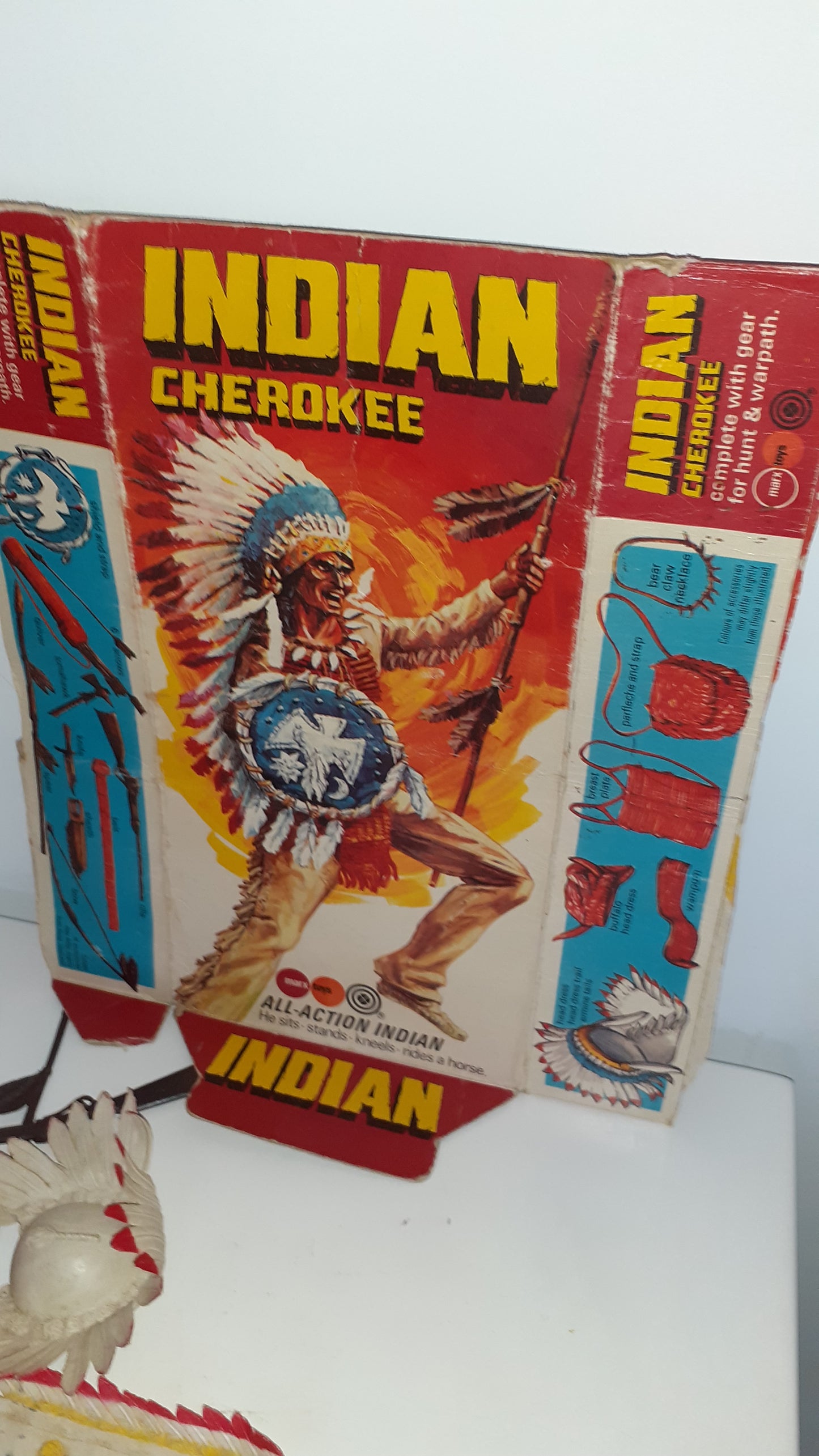 Marx Cherokee Indian Chief 1970s Part Of Box With Weapons Accessories S8