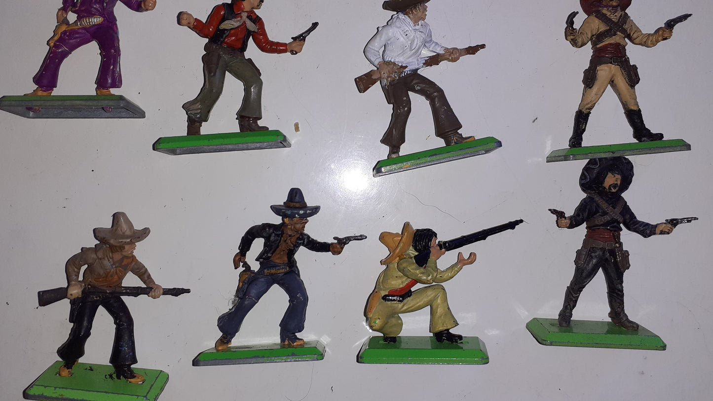 Britains deetail Wild West Mexicans 1970s 1:32 b25