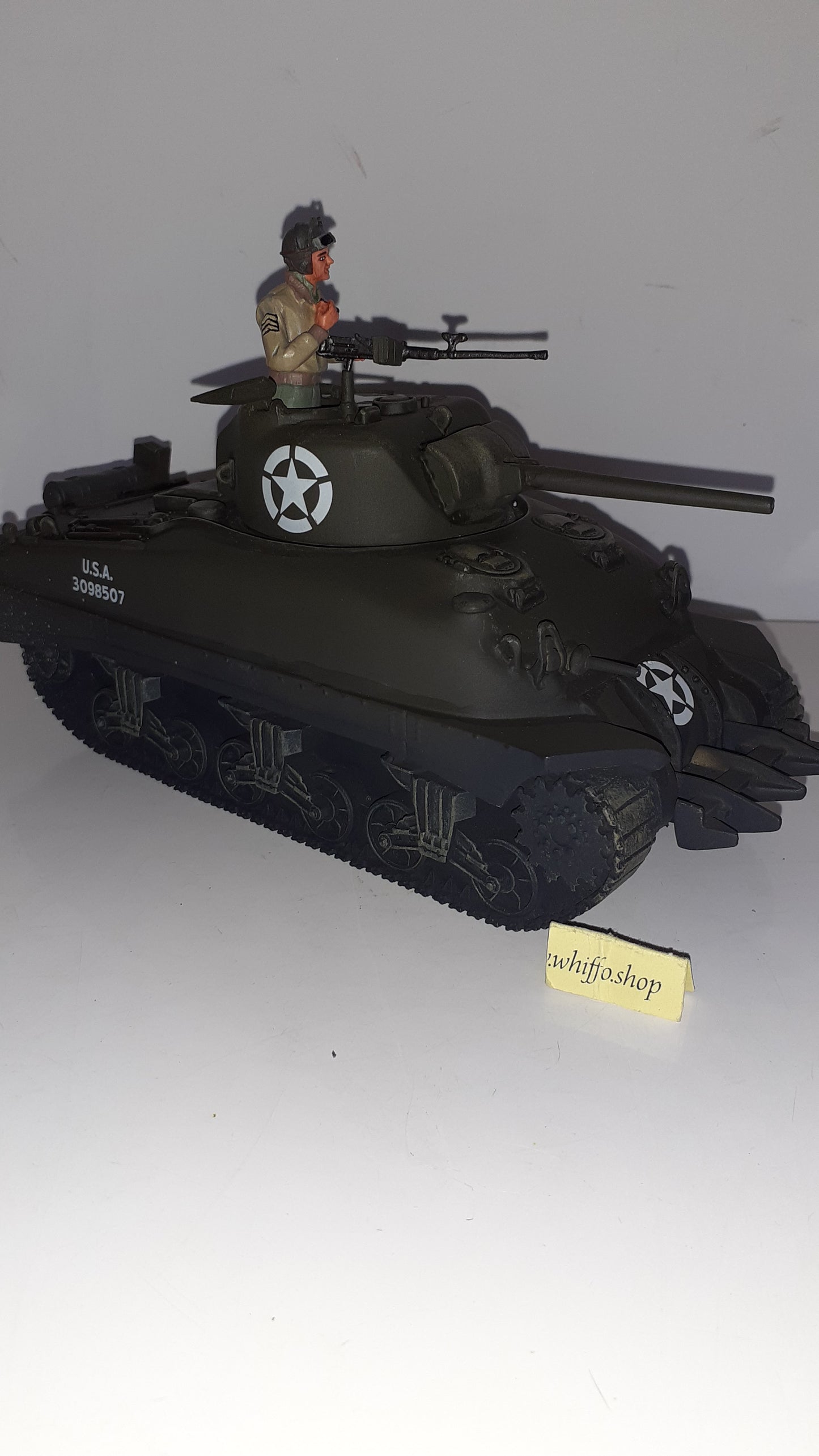 Britains 17496 17496a ww2 Sherman M4a1 tank boxed 1:32 2003 S1 fury