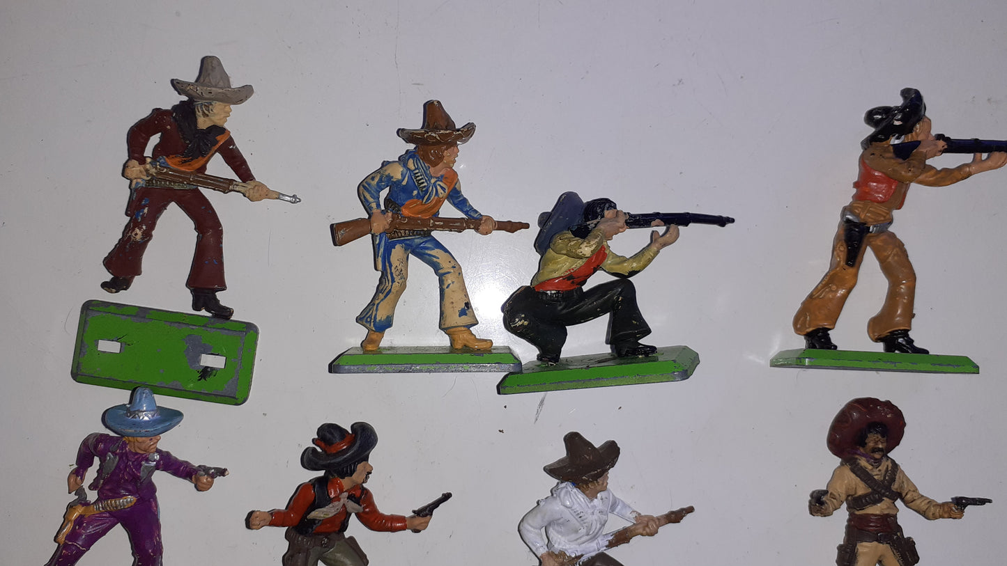 Britains deetail Wild West Mexicans 1970s 1:32 b25