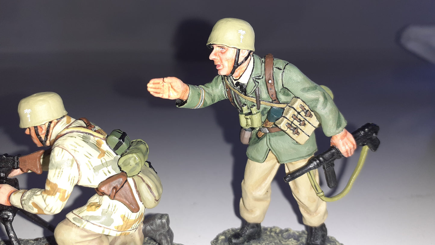 King and country 2002 ww2 German Afrika Korps Fallschirmjager Mg 1:30 Ak13 S154