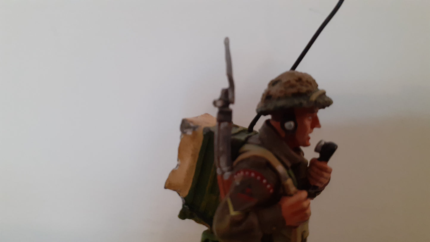 King and country Ww2 Dd171 Radio Operator no box 1:30 w15