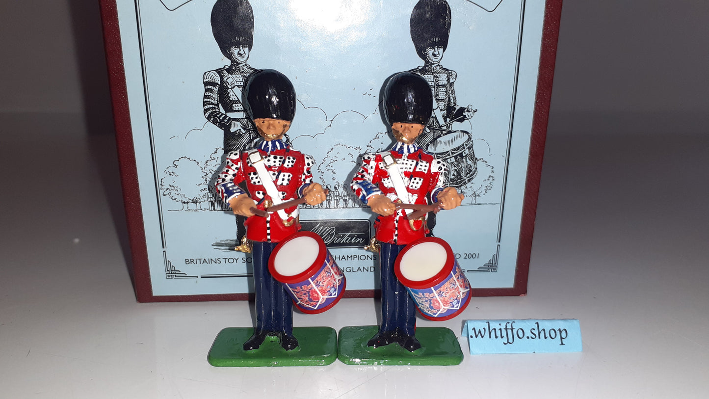 Britains 40211 Queen Victoria Scots Guards Drummers 1:32 metal boxed for sale S8