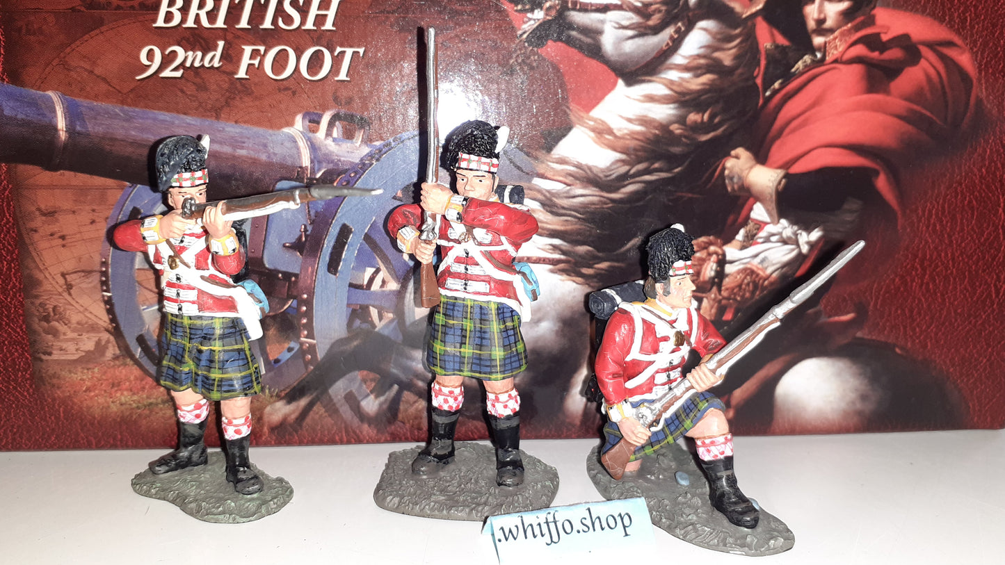 Britains 17297 2001 British 92nd Foot Waterloo Napoleonic 1:32 metal boxed S8b for sale