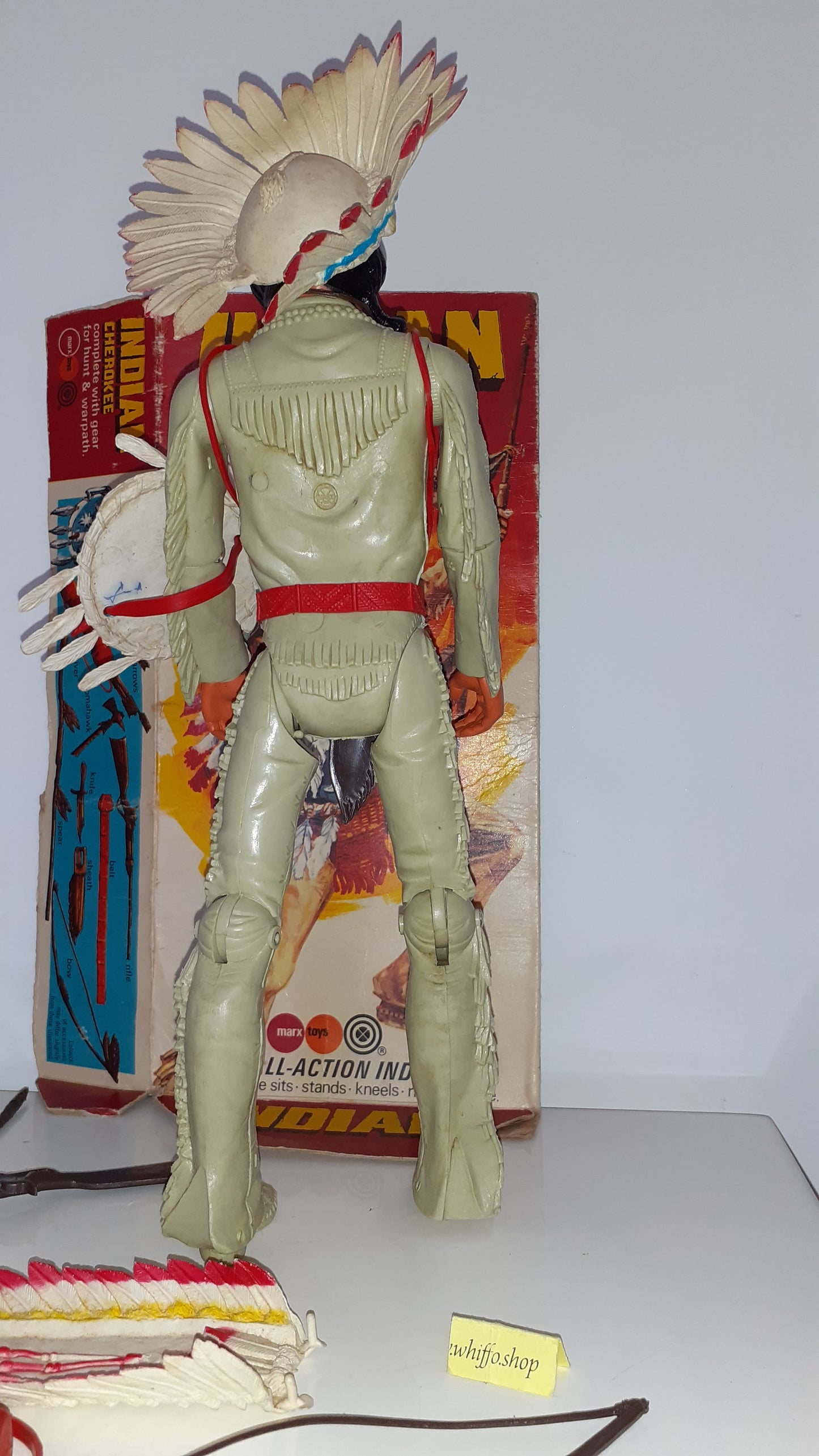 Marx Cherokee Indian Chief 1970s Part Of Box With Weapons Accessories S8