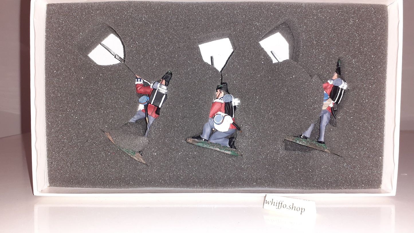 Britains 00150 1999 Waterloo Napoleonic Coldstream Guards Defending 1:32 s835