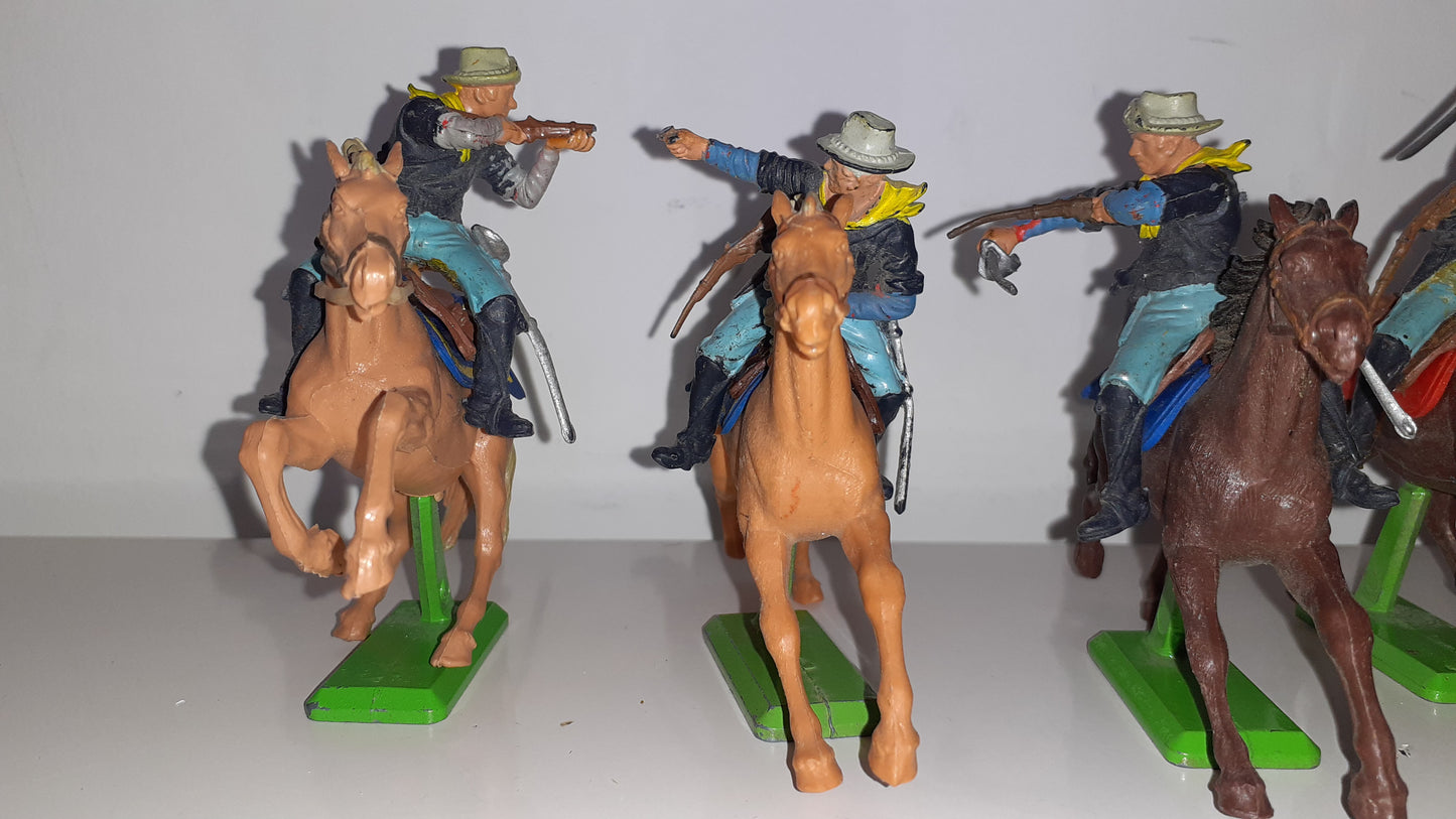 Britains Deetail Mounted 7th Cavalry 1:32 1970s boxed B1 c