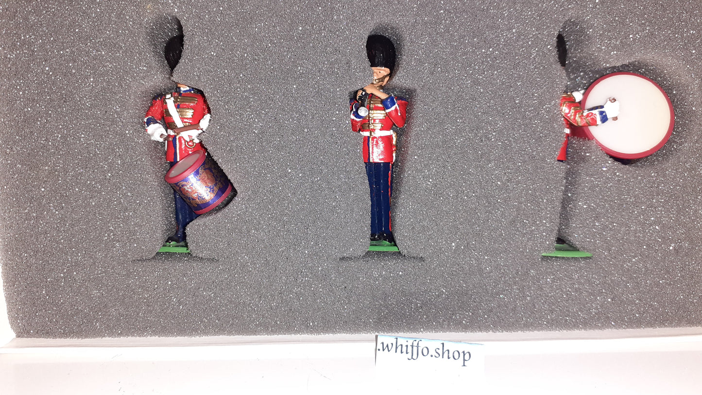 Britains 5992 Queen Victoria Scots Guards Drums band 1:32 metal boxed S8 for sale