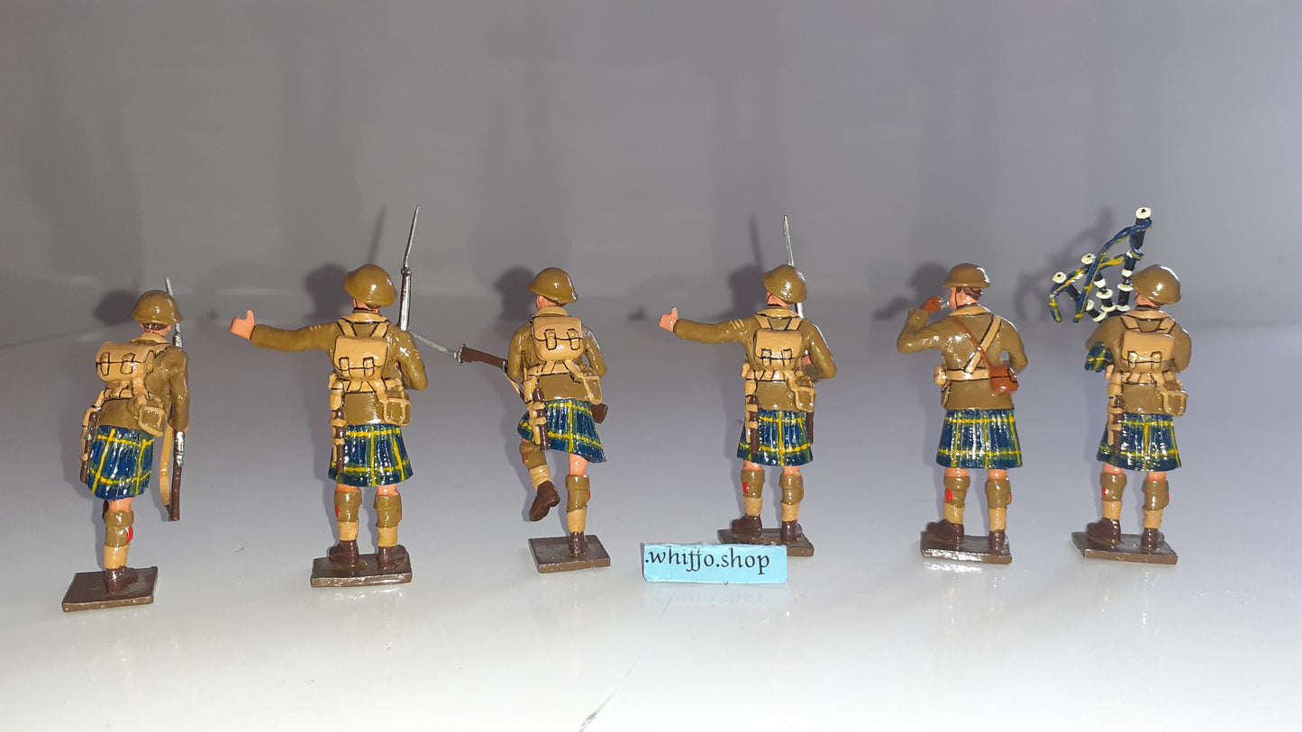 Britains Compatible Tommy Atkins Gordon Highlanders Over The Top ww1 1:32 S147