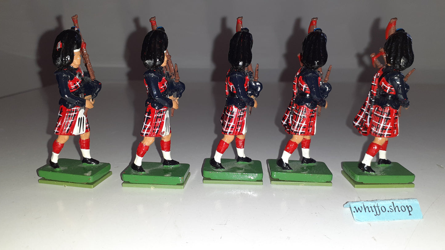 Britains 7240 1980 Scots Guards Black Watch Pipers Ceremonial 1:32 B213 2