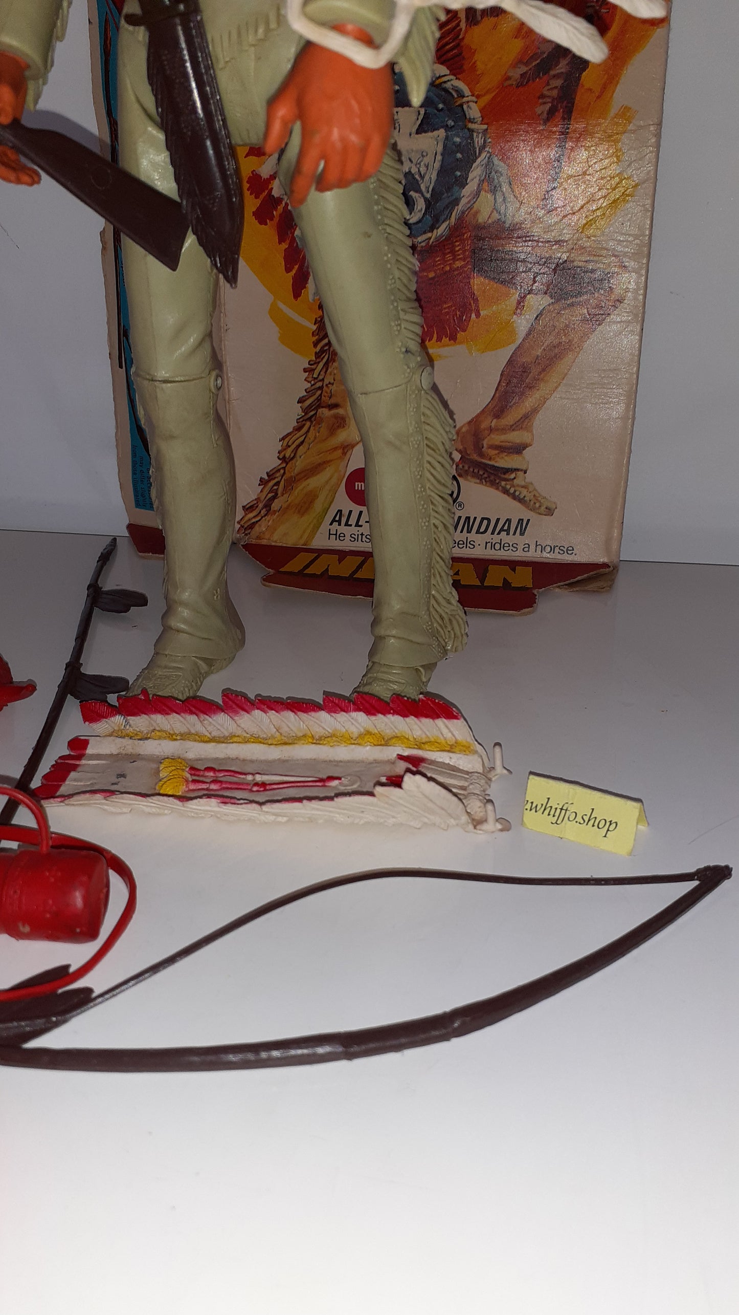 Marx Cherokee Indian Chief 1970s Part Of Box With Weapons Accessories S8