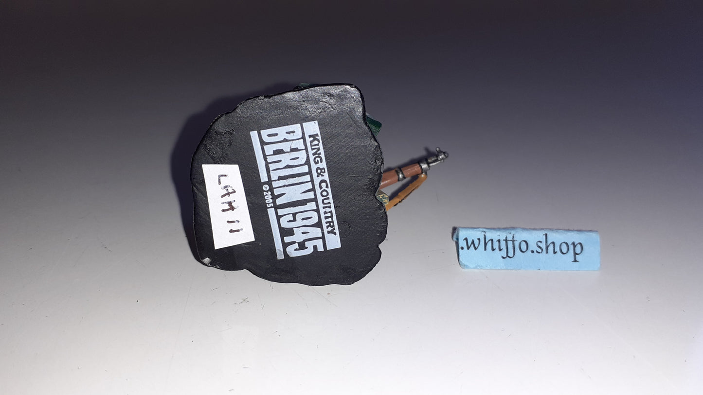 King and country Ww2 Lah11 tank rider German Berlin 1945 2005 no box 1:30 W1211