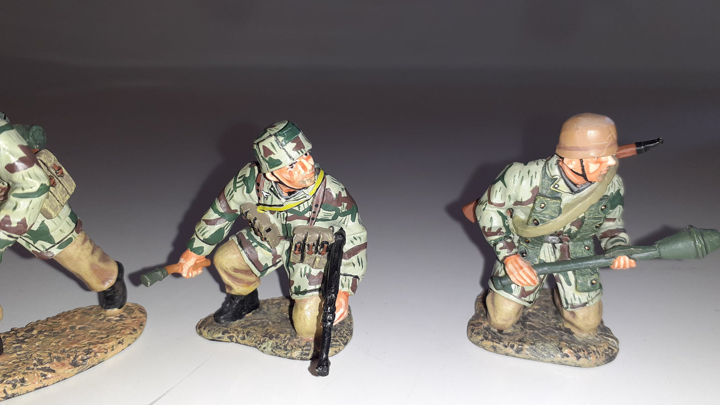 King and country Ww2 2001 Fj05 German Fallschirmjager Paras Ambush box 1:30 S1