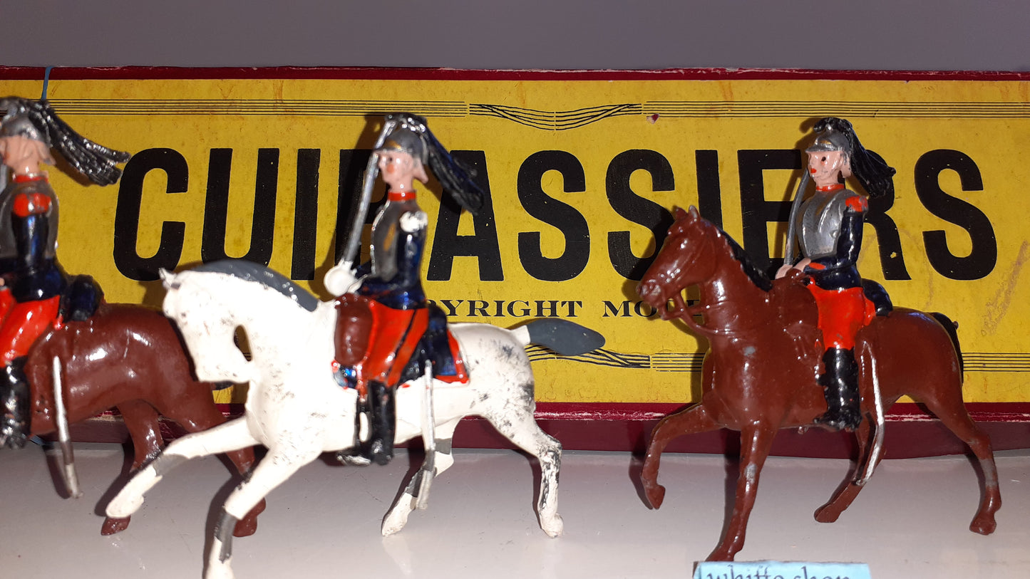 Britains Set 138 French Cuirassiers boxed S7