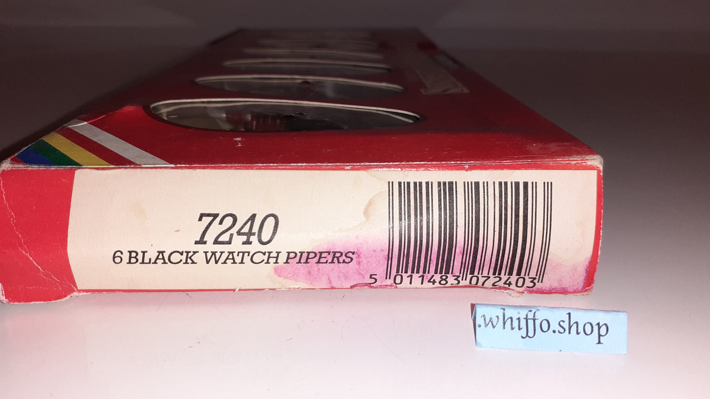 Britains 7240 1980 Black Watch Pipers Ceremonial 1:32 metal boxd S8