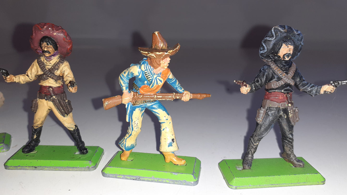 Britains deetail Wild West Mexicans 1970s 1:32 b25