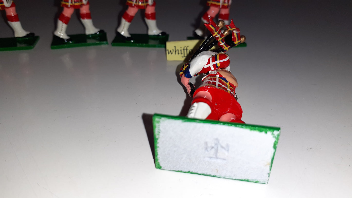 trophy miniatures 1991 Black Watch Pipers Sudan Egypt Boer Highlanders 1:32 s231